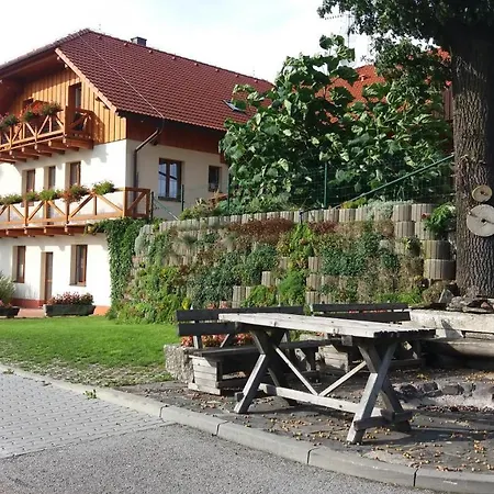 شقة U Srdce Vltavy