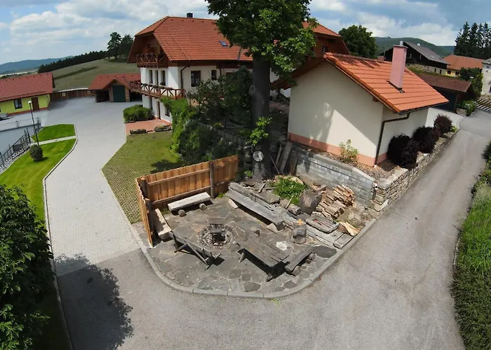 Lägenhet U Srdce Vltavy